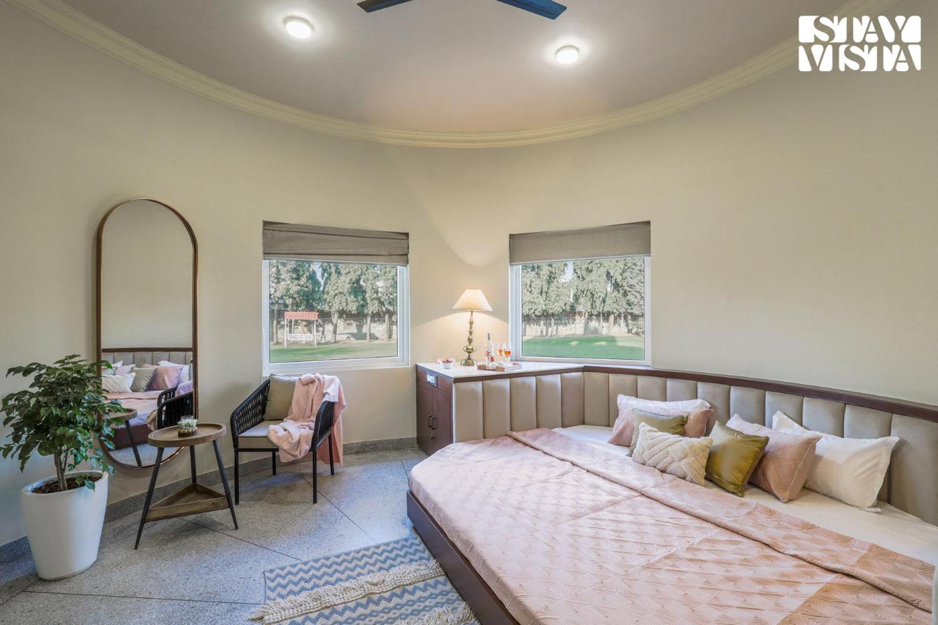 Stayvista'S Mystic Castle With Terrace, Swimming Pool, Lawn With Gazebo Džajpur Exteriér fotografie