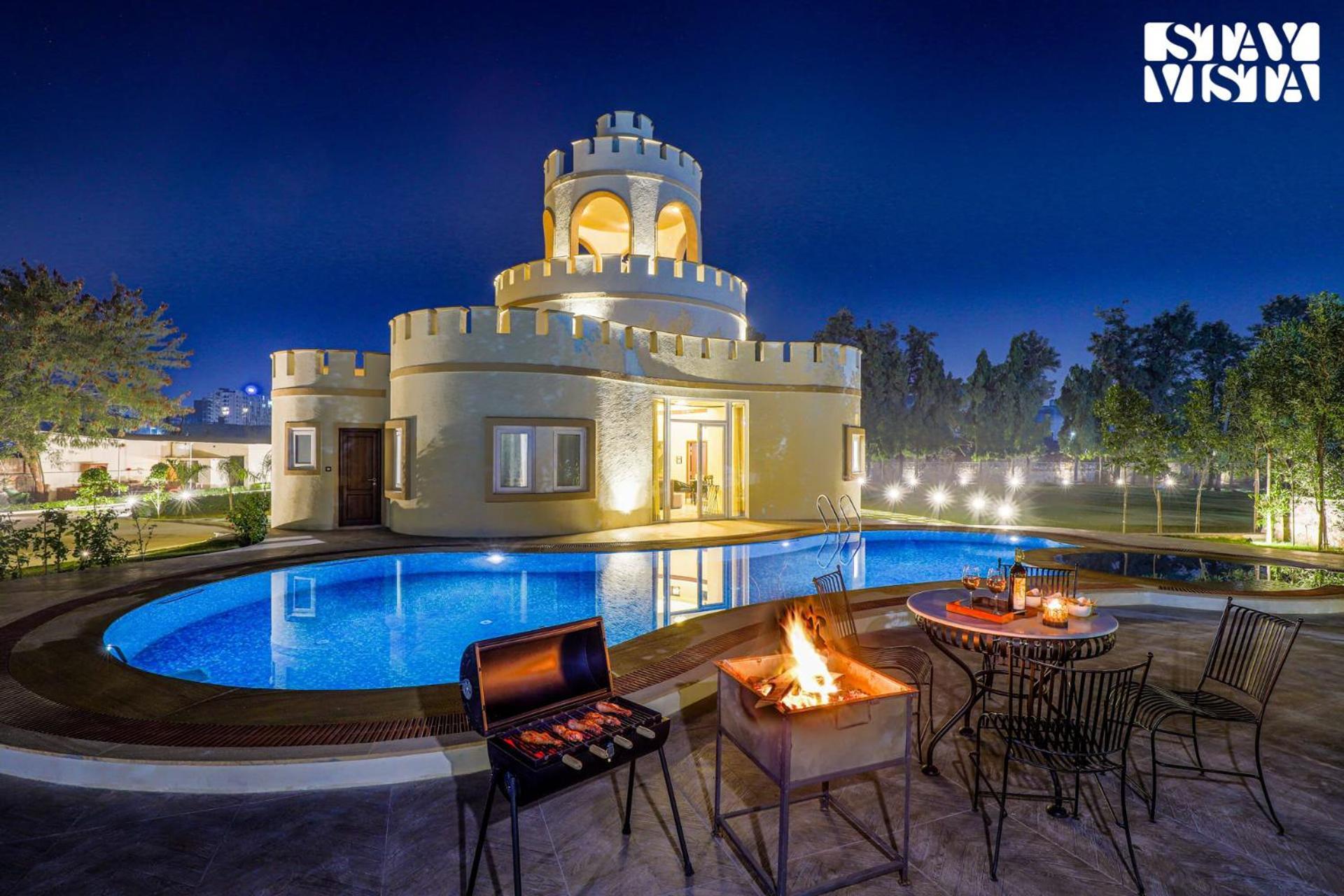 Stayvista'S Mystic Castle With Terrace, Swimming Pool, Lawn With Gazebo Džajpur Exteriér fotografie